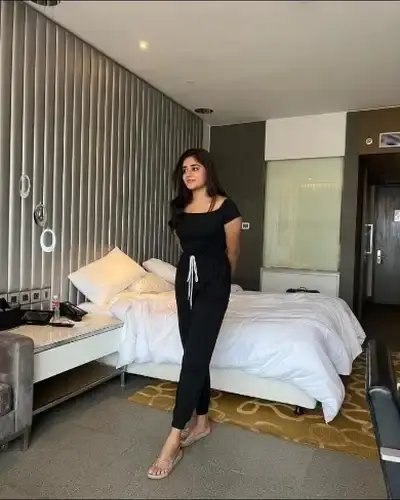 Call Girls Service in Sitabuldi